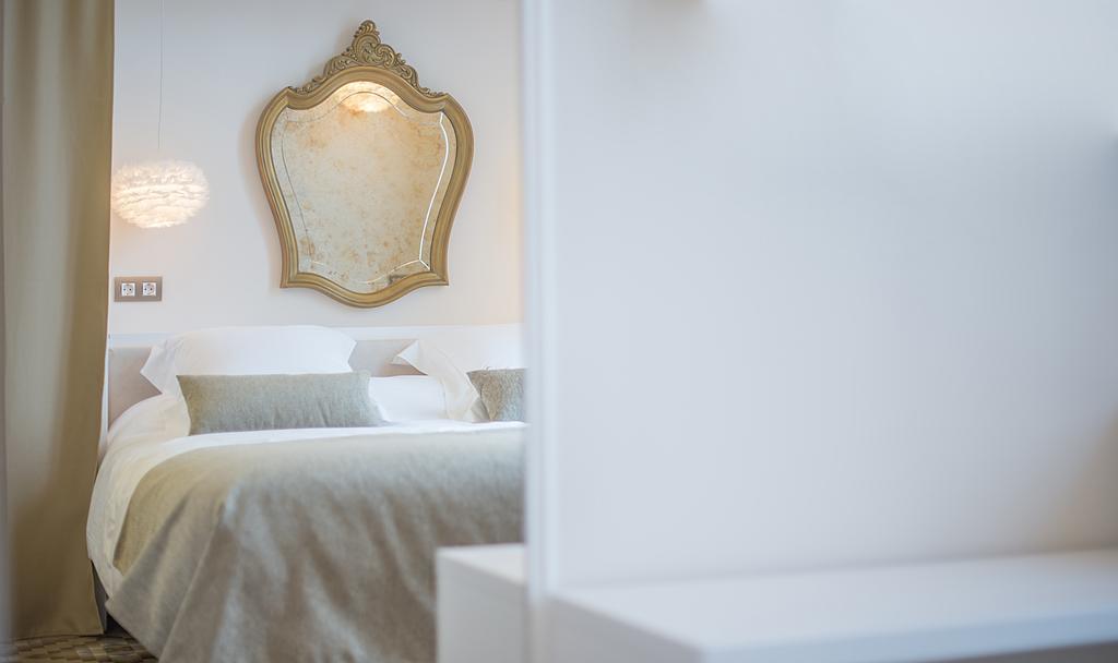 ברצלונה Anakena House Bed & Breakfast חדר תמונה